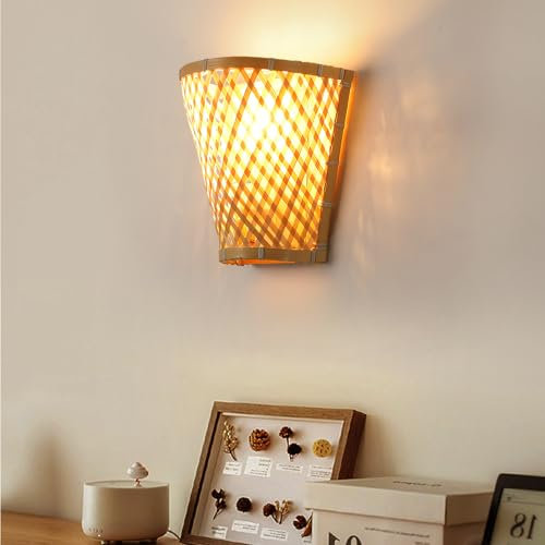 Schindora BohèMe Applique Murale IntéRieure, Bambou Rustique Applique Murale Chambre En Forme De Panier Murale Ferme D’Abat-Jour TisséE à La Main E27 Lampe Murale Salle à Manger Chevet Maison