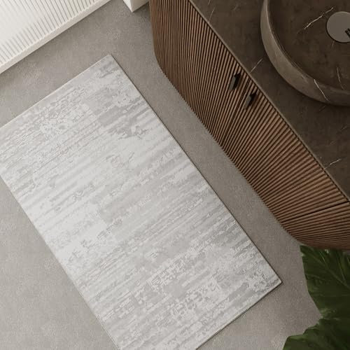 Wecon Home – Waschbarer und Rutschfester Badezimmerteppich im dezenten Linien-Design – Modernes Design und hoher Komfort für Dein Bad – Mauri (55 x 65 cm, weiß)