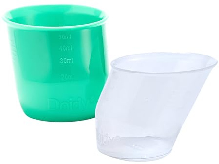 Doidy Lot de 2 mini tasses pour nouveau-né et bébé de 0 mois et plus, verre doseur ouvert, adapté pour l'eau et le lait, gobelet incliné comme alternative au biberon (blanc translucide) (incolore +