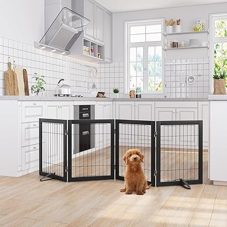 Semiocthome Fristående hundgrindar och barriärer inomhus husdjursgrindar för dörröppningar och trappor 61 cm H – 4 paneler valpgrind med 2 metallstativ, justerbara säkerhetsstakettråd, hundgrind med