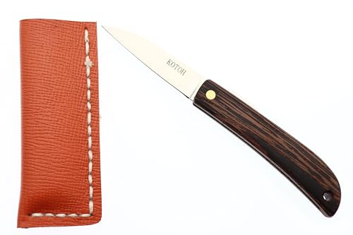 Japanskt Fällkniv Handgjord Fickkniv MR. KOTOH D2-Stål och Trähandtag, Tillverkad i Japan, 3-Lags Blad, Läderfodral, HRC 60 (Wenge)