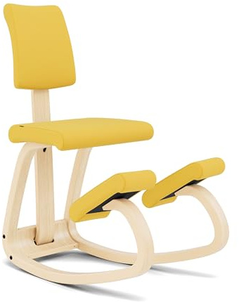 Varier Variable Plus Kniestuhl mit Rückenlehne Natur/Gelb – Ergonomischer Bürostuhl im Skandinavischen Design, Aktives Sitzen und Komfort – 10 Jahre Garantie