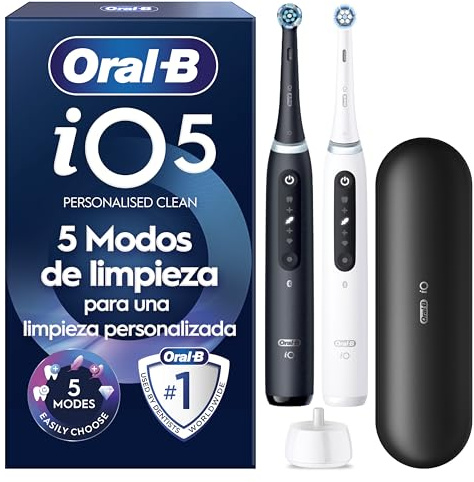 Oral-B iO 5N Pack de 2 Cepillos de Dientes Eléctricos Negro y Blanco Con Mango Recargable, 2 Cabezales y Estuche De Viaje, 5 Modos De Cepillado, Sensor De Presión, Diseñado por Braun