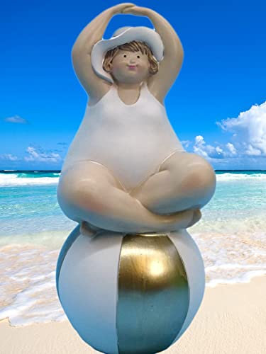 Pommerntraum ®| YogaFigur DekoFigur Sammlerfigur mollige Lady beim Yoga - Yoga Molly - moppelige Nana - üppige Frau beim Yoga - Yoga-Figur - Pilates im Schneidersitz auf Ball