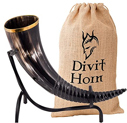 Divit - Cuerno vikingo auténtico con soporte de hierro, auténtico cuerno medieval para beber cerveza | Adornos de latón y bolsa de regalo de arpillera incluida, capacidad de (remolino tallado, pulido)