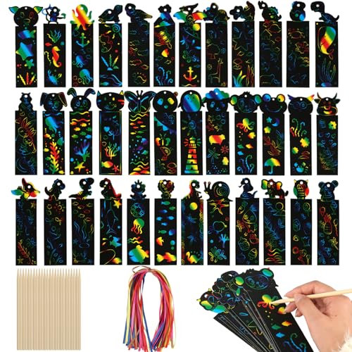 RVLZKCPG 48 Stück Kratzbilder für Kinder, Tier Lesezeichen Kratzbilder, Kreative Kratzpapier, Personalisiert Scratch Painting mit Holzstiften und Bändern, Mitgebsel Kindergeburtstag 4-10 Jahre