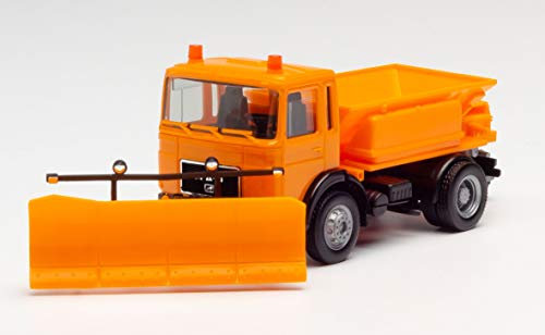 herpa 309547 – Man F8 Winterdienstfahrzeug, Kommunal Fahrzeug mit Räumschild, Trucks, Miniatur Auto, Modellbau, Miniaturmodelle, Sammlerstück, Kunststoff - Maßstab 1:87