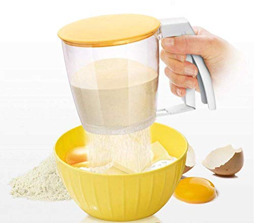 Mehlsieb Puderzuckerstreuer Staubzuckerstreuer 18 * 14 * 13cm Kunststoff-Mehlsieb Feinmaschiges Mehlsieb mit Ober- und Unterdeckel Handmehlsieb