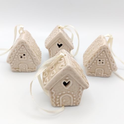 Set om 4 porslin pepparkakshus krämbrun 4,5 × 3,5 × 5 cm – julhänge liten – loggboksförlag