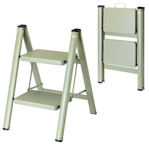 Vigar Escalera Plegable - 2 Peldaños de Acero, Taburete Plegable Portatil Antideslizante con Asa Metal, Taburete Escalera Banquito Step Stool hasta 150 kg, Compacto Ligero para Cocina Hogar - Verde