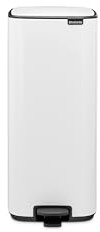 Brabantia Bo Pedal Cubo de basura 30L (blanco), papelera cocina con diseño compacto y sistema de apertura con pedal, cubo basura reciclaje con cubo extraíble, incluye bolsas PerfectFit