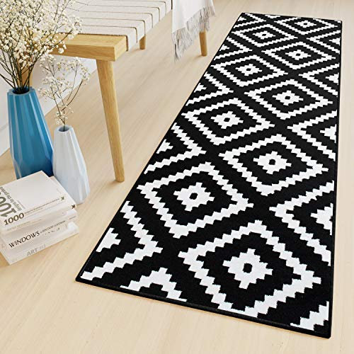 TAPISO Luxury Teppich Läufer Meterware Flur Küche Korridor Kurzflor Brücke Schwarz Weiß Karo Modern Marokkanisch Geometrisch ÖKOTEX 80 x 150 cm