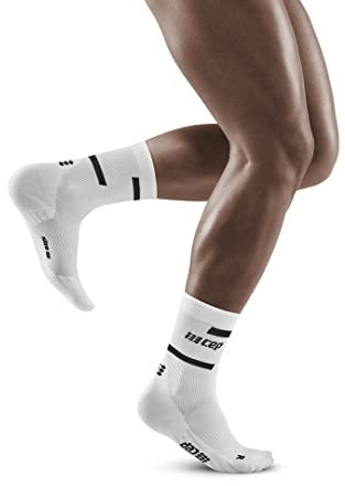 CEP - THE RUN COMPRESSION SOCKS MID CUT für Herren | Mittellange Laufsocken in weiß mit Kompression | Regenerierende Kompressionsstrümpfe für Männer | Gr. IV | L