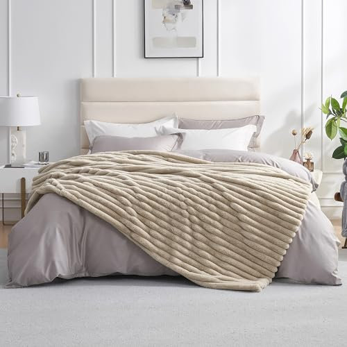 Amélie Home Faux Fur Throw Blanket for Couch, Cozy Fuzzy Fluffy Fur Luxurious Soft Striped Plush Gift Blankets for Family Sofa Chair, 60x80, Beige
