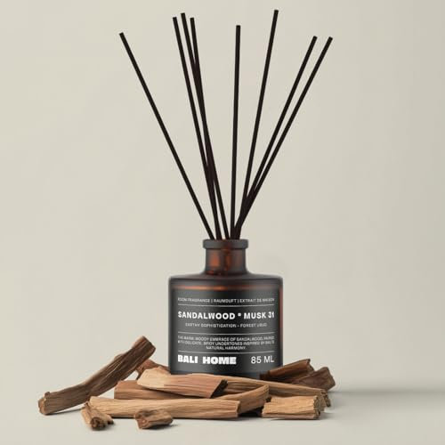 Bali Home Sandalwood Musk – lyxig rumsdoft av sandelträ och kryddiga aromer – atmosfäriska rumsdoftpinnar med lugnande effekt – långvariga doftpinnar – 85 ml