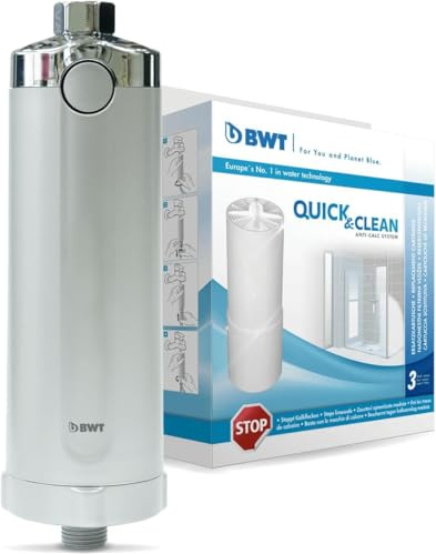 BWT Quick & Clean Kalkfilter | Wasserfilter stoppt Kalkflecken in Dusche und Badezimmer – inklusive 4 Filterkartuschen | Entkalkt Duschwasser direkt aus der Leitung | Duschfilter gegen Kalk | Antikalk