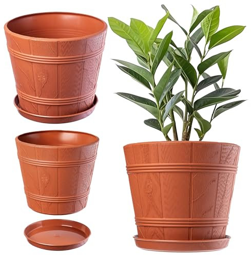 KADAX Pot de Fleurs en Plastique avec Soucoupe pour Intérieur et Extérieur, Catche-Pot Imitant l'aspect du Bois, Conçu en Forme de Tonneau (Terre Cuite, 17 cm)