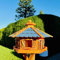 DARLUX handgefertigtes Sechseck Vogelhaus aus Holz wetterfest XL mit und ohne Ständer, Futterhaus, Futterhäuschen, Bitumschindel Dach (Blau - Braun, XL ohne Ständer)
