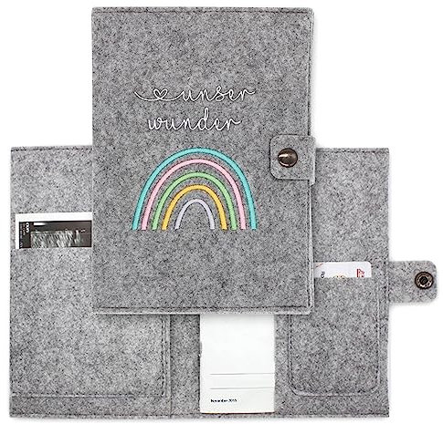 cozy racoon Mutterpasshülle aus Filz Regenbogen Pastell | In Deutschland hergestellt I Mit Innentaschen für Versichertenkarte und Ultraschallbilder I Persönliches Geschenk für Schwangere