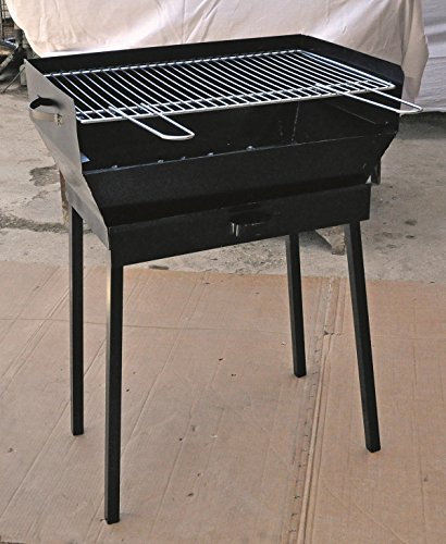 Barbecue rustico in ferro con graticola, piedi staccabili e cassetto raccolta cenere verniciato trasparente 50x35 cm Made in Abruzzo