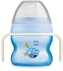 MAM Starter Cup Night Baby Trinklernbecher (150 ml), Trinkflasche für erste Trinkversuche, Schnabelbecher mit leuchtenden und rutschsicheren Griffen, ab 4 Monaten, Waschbär