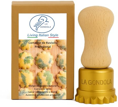 La Gondola Cortador de Raviolis Caseros - Forma de Flor 50 mm | Cortapastas de Latón y Madera Natural | Cortador de Pasta Robusto y Fácil de Usar | Utensilios para Pasta Fresca Hechos en Italia