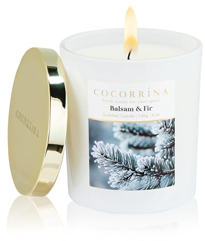 COCORRÍNA Duftkerze aus Sojawachs im Glas 140g, Balsam & Fir, 31 Stunden Brenndauer, Baumwoll-Docht, natürliche Aromakerze als Geschenk für Frauen & Männer, ideal für Weihnachten, Geburtstag