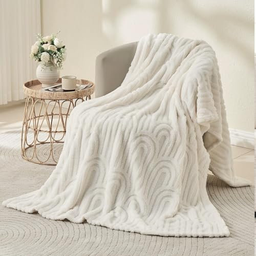 Wajade Fleece Throw Blanket, Fluffy Faux Fur Blanket for Bed Sofa Couch, Soft Warm Thick Blanket,White 127x178