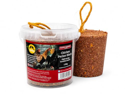 Chubby Pet Products Feldy Hanging Chicken Pecker Block - Berry Flavour 1.25kg