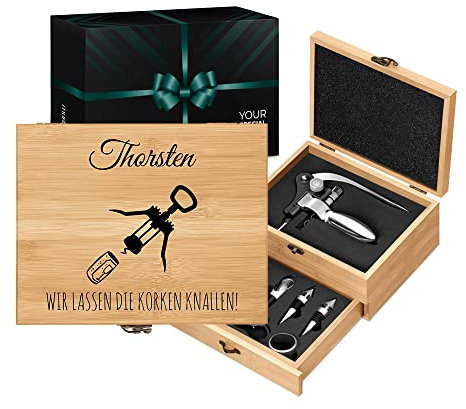 Maverton Weinöffner-Set personalisiert Weinset Sommelier Set - Geschenkbox Holzbox + 8er Weinzubehörset - aus Bambus - Braun - Geschenk zum Geburtstag für Männer - Flaschenöffner