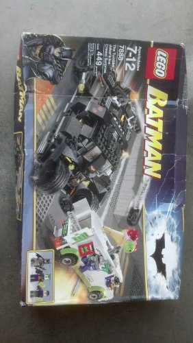 LEGO Batman: The Tumbler: Joker's Ice Cream Surprise 7888