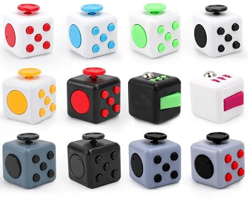 3pcs Cube Anti Stress 6 Faces Anti-stress Outils Décompression Fidget Cube Soulagement Anxiété Jouet pour Enfants et Adultes Couleur aléatoire