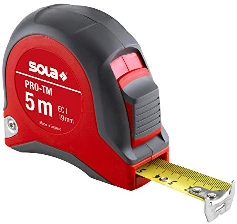 SOLA PRO-TM - Bandmaß 5m / 19mm - robustes Profi-Rollbandmaß mit Gürtelclip - Stahlband, gelb lackiert mit mm Skala - Genauigkeitsklasse I - Rollmeter mit beweglichem Endhaken - Länge 5m/19mm
