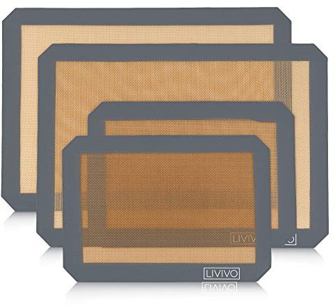 Fineway Set of 4 Silicone Baking Paper Sheet Mats Non-Stick Washable Reusable Oven Tray Liners Heat-Resistant BPA Free FDA and LFGB Certified Approved - for Baking Trays/Cookware/Oven