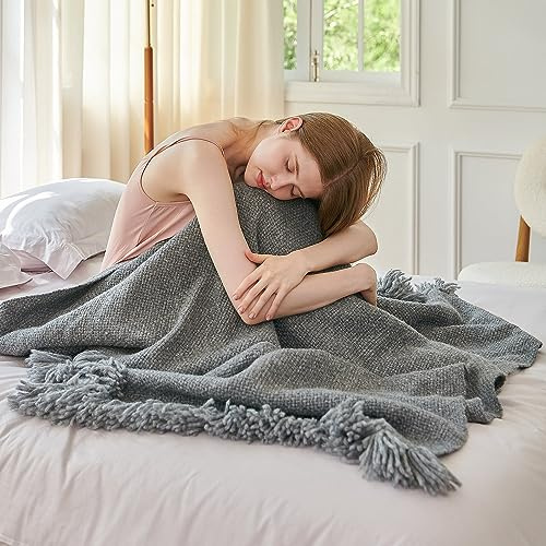 Esterra Luxury Alpaca Blanket Throw with Elegant Hand-Knotted Tassels, Cozy, Warm, and Hypoallergenic Alpaca Merino Wool Throw Blanket for Couch, Bed and Home Décor, Heather Grey, 50x60 Inches