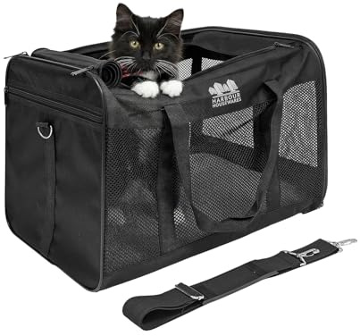 Harbour Housewares Foldable Cat Carrier Bag - Small Soft Pet Travel Carrier with Shoulder Strap & Fleece Mat, Portable Collapsible Cat, Kitten, Puppy & Small Dog Carry Bag for Vet Visits, Car Travel