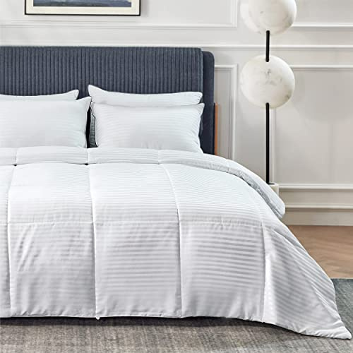 Bedsure Duvet Insert Queen Size - Lightweight Comforter, Quilted Cooling Duvet Insert, Down Alternative Summer Comforter with 8 Tabs, Ultra Soft, Striped, Machine Washable, Queen, White, 88x88 inches