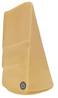 GUSTOEMILIA Mountain Parmigiano Reggiano Ost 24 Månader Lagrad - Idealisk för Pasta, Bröd, Sallader, Snacks och Frukter - Italiensk Lagrad Parmesanost 2,2 lb (1 kg)