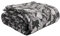 HappyBed [All-Year 200x220 - Doppelbettdecke - Waschbare Bettdecke ohne Bezug - Bedruckte Bettdecke ohne Bezug - Spannbettdecke mit Druck - Mikrofaser - Schwarze Blätter
