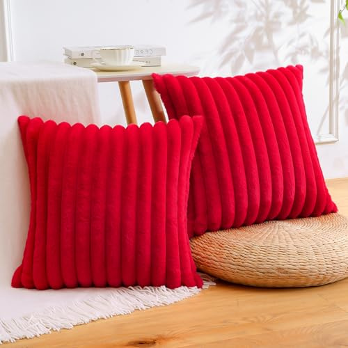 Sungeek Set of 2 Red Faux Rabbit Fur Cushion Covers 40x40 cm, Soft Cozy Plush Striped Decorative Throw Pillow Covers 16x16 inch Velvet Square Pillowcases for Sofa Bedroom