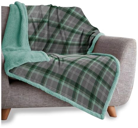 VELVETIO Cuddly Teddy Bear Fleece Throw 130 x 180cm, Super Soft Large Checkered Blanket for Sofa Bed, Snuggle Thermal Warm Lightweight Travel Throws, Green/Grey