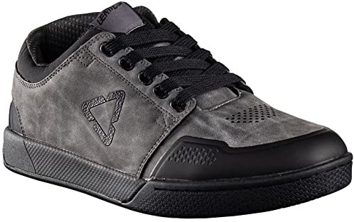 3.0 flache Schuhe – Stahl – 10,5 US / 44,5 EU