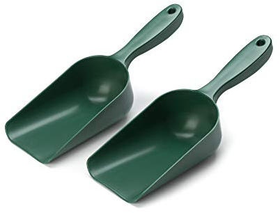 EarlyGrow MPL50084/G/2 Small Plastic Handy Garden Scoop for Soil, Compost, Planting or Re-Potting Plants - Pack of 2 - Green