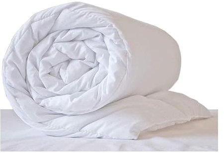 Quality Beddings Single Duvet 16.5 Tog, Anti Allergy Hypoallergenic Duvet with Hollowfiber Filling, Made in the UK Winter Quilt, Soft Premium Quality (135x200 cm)