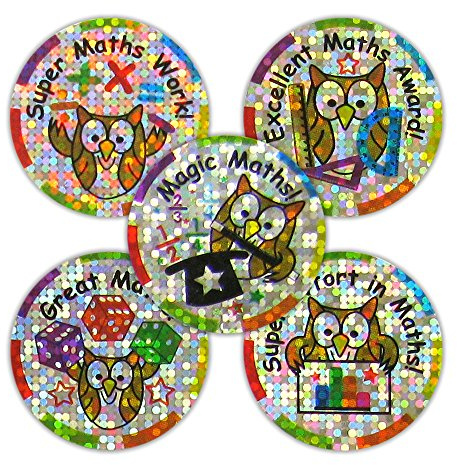 SuperStickers Paquete variado de matemáticas espumosas. Paquete de 125 pegatinas de 28 mm.