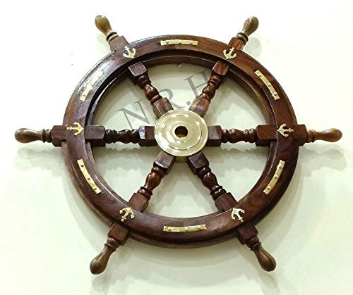 Ancre nautique en laiton et gouvernail en bois