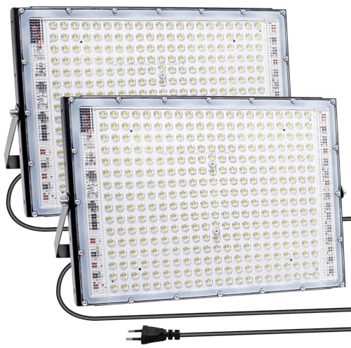 BOSITE 2 Piezas Foco LED Exterior 300W, 30000LM Focos Led con Interruptor y Enchufe, 6500K Luz Fría, Proyector led Exterior, IP65 Impermeable, Luz led exterior para Patio Jardín Garaje Estadio