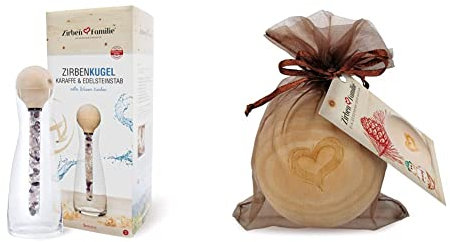 Zirben Familie - Kristallglaskaraffe mit natürlich duftender ZirbenKugel & Herz-Gravur (1 Liter, Beige)