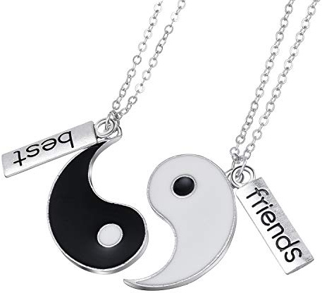 2 pièces Yin Yang Taichi BFF chaîne pendentifs pour couple Pärchen, chaînes d'amitié Ying Yang Haslkette avec gravure Best Friends,bijoux d'amour chaînes partenaires cadeaux pour meilleure amie petite