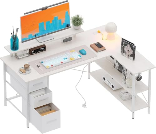 Xyphren Skrivbord L-form med 3 tyg lådor, 120 * 80 cm vändbart hörnskrivbord med monitorställare, eluttag och USB-laddport för hemmakontor, vit